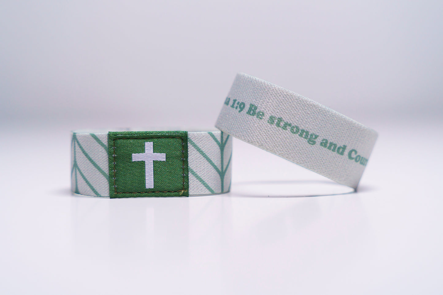 Be Strong - Christian Bracelet | Tap to Get Daily Verse | Elastic NFC Bracelet