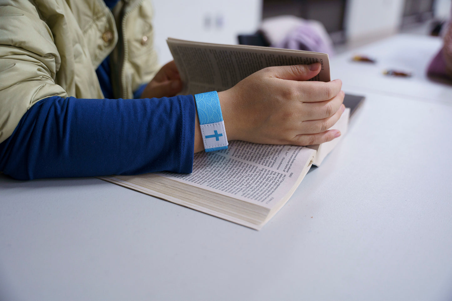 I Will Be with You - Christian Bracelet | Tap to Get Daily Verse | Elastic NFC Bracelet