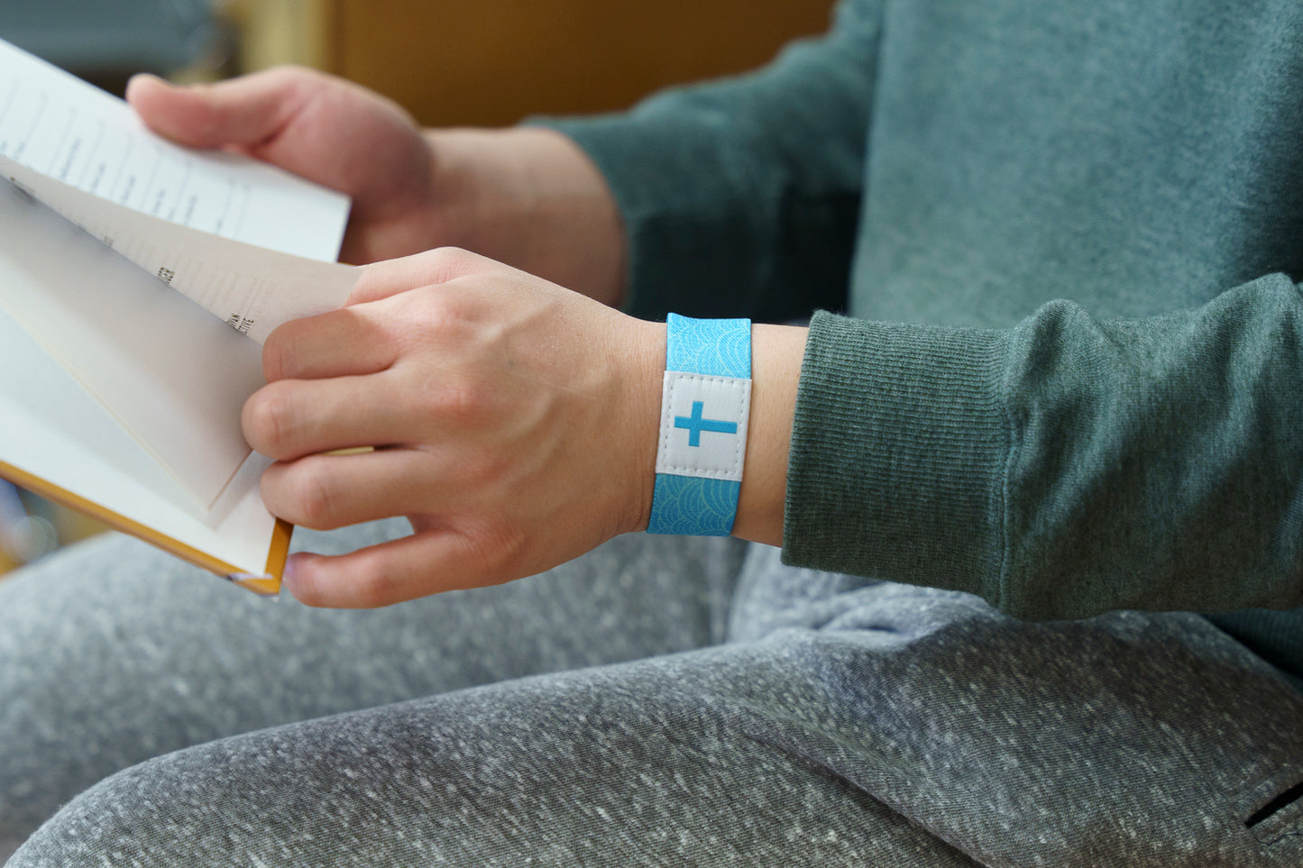 I Will Be with You - Christian Bracelet | Tap to Get Daily Verse | Elastic NFC Bracelet