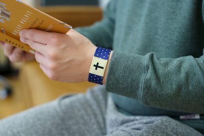 Hope and A Future - Christian Bracelet | Tap to Get Daily Verse | Elastic NFC Bracelet