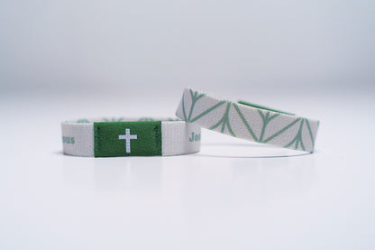 Be Strong - Christian Bracelet | Tap to Get Daily Verse | Elastic NFC Bracelet