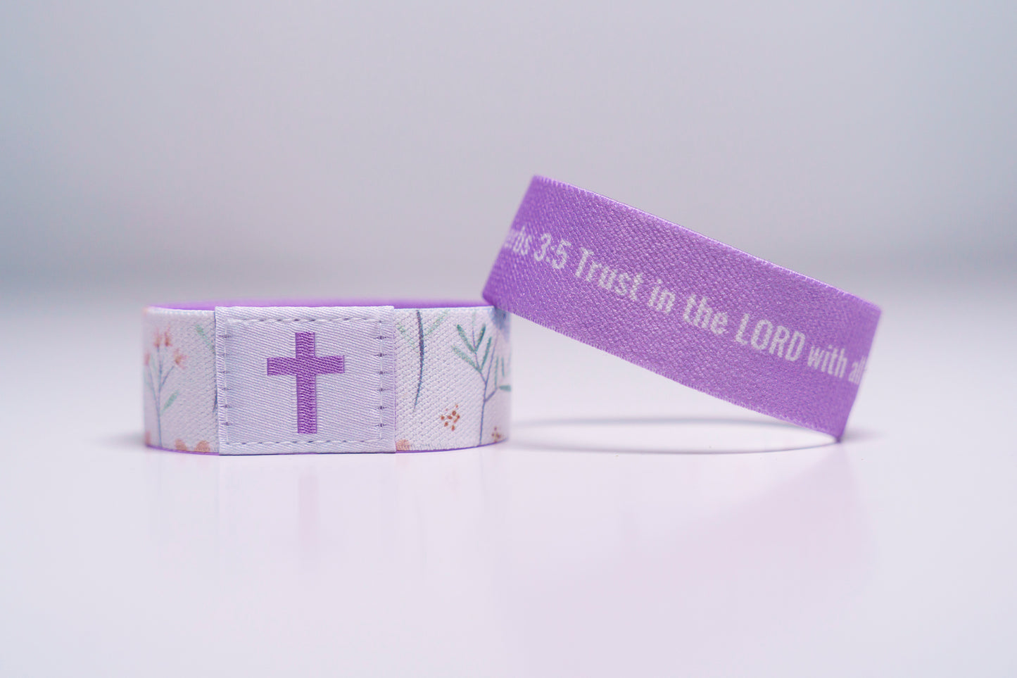 Trust in The Lord - Christian Bracelet | Tap to Get Daily Verse | Elastic NFC Bracelet
