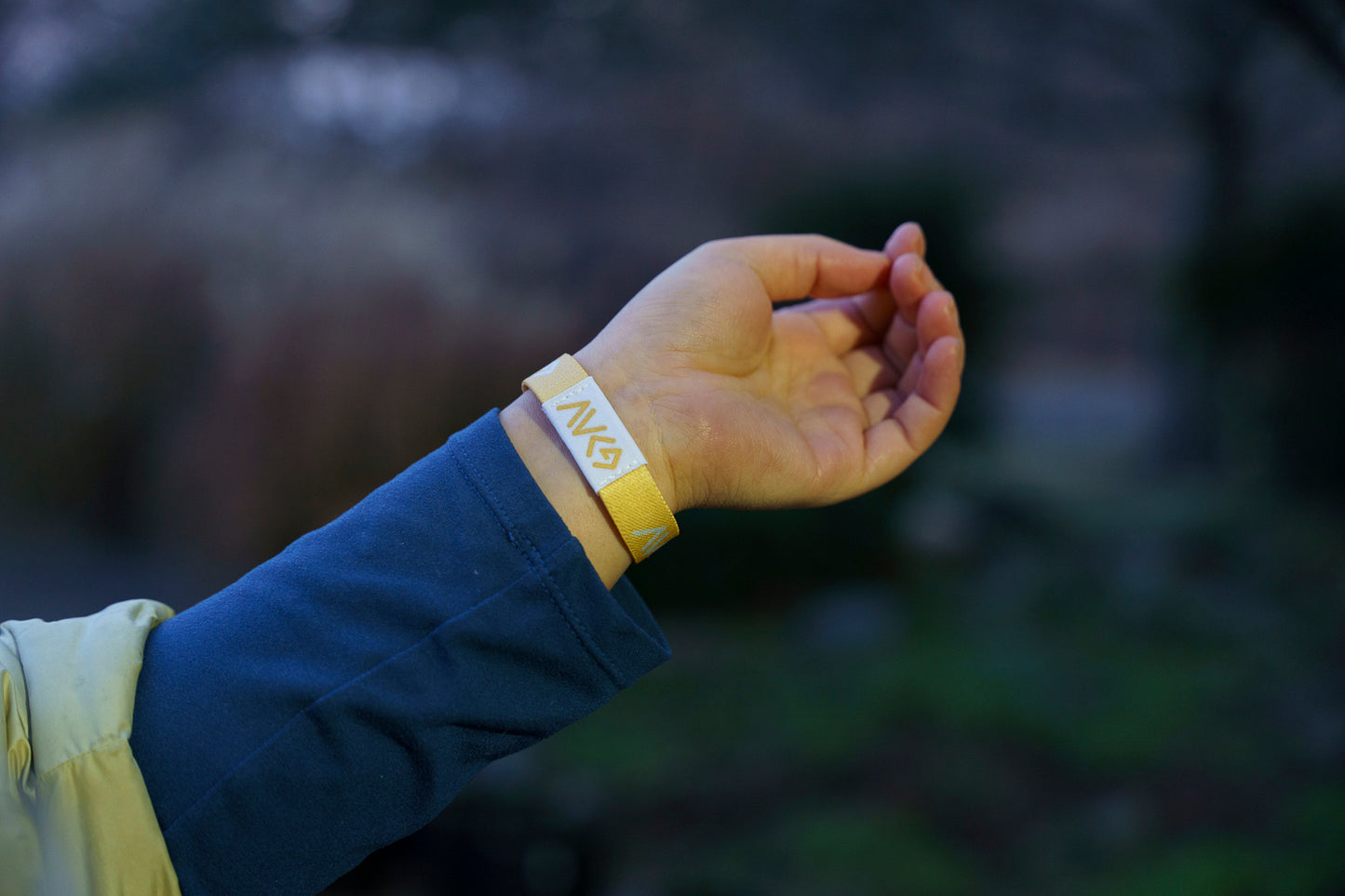 Highs and Lows - Christian Bracelet | Tap to Get Daily Verse | Elastic NFC Bracelet